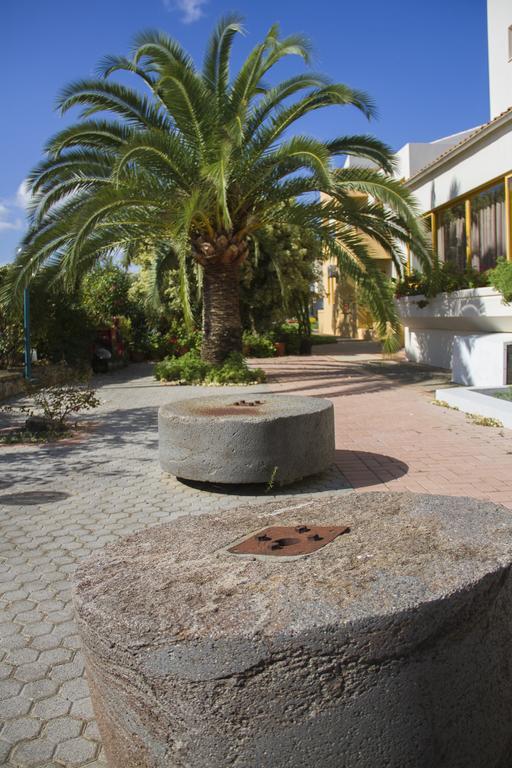 Lycasti Maisonettes Tavronitis  Exterior photo